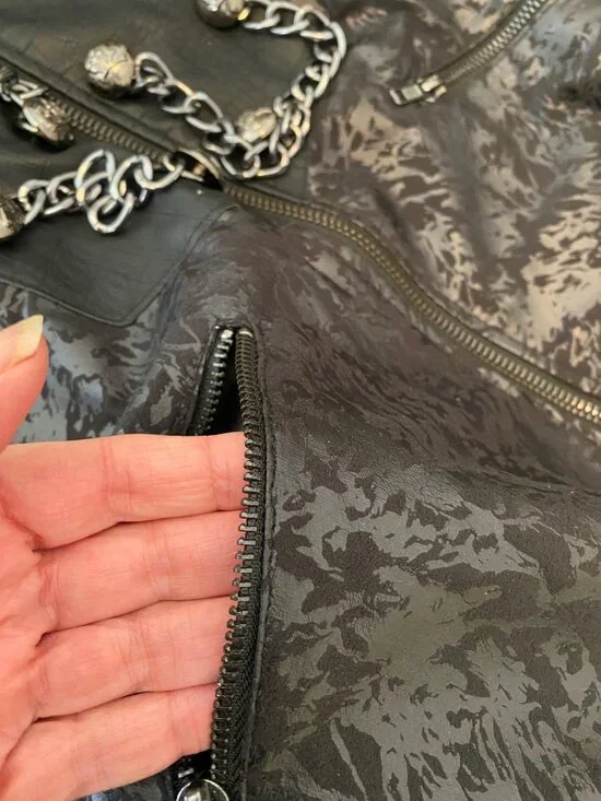 Spirit Halloween Black Costume Coat w/ Hood Skeleton Royalty Chains Bones Large - Picture 8 of 13